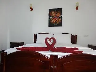 Shanketha Palace Hotel Negombo